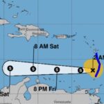 Tempête Bret : le centre du phénomène s'évacue en mer des Caraïbes, la Martinique reste en vigilance rouge