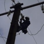Tempête tropicale Philippe : près de 9 200 foyers toujours privés d’électricité en Martinique