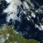 La Martinique placée en vigilance jaune pour "fortes pluies et orages" et "vagues-submersion"